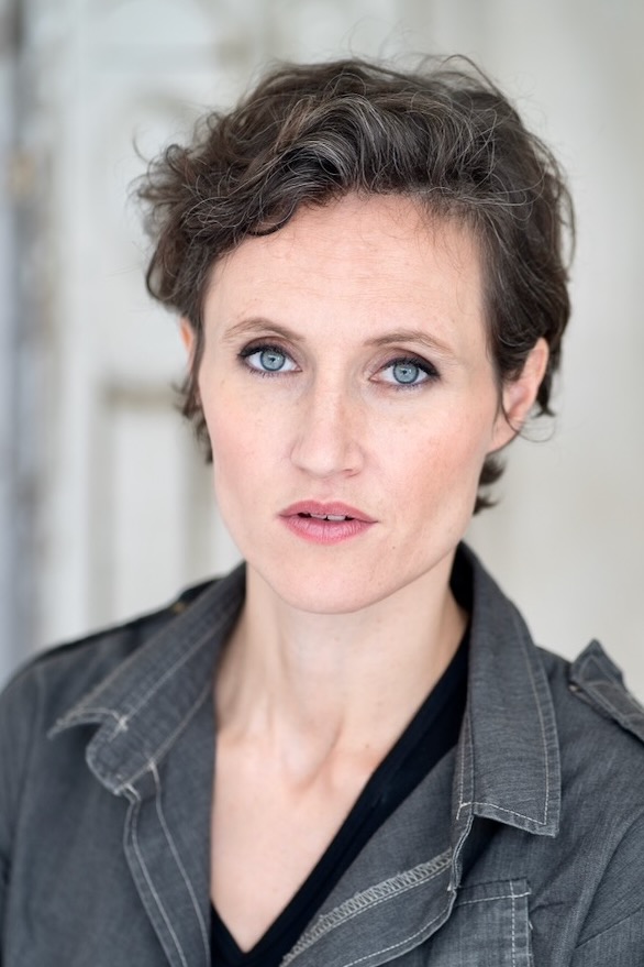 Portrait de Laura CLAUZEL