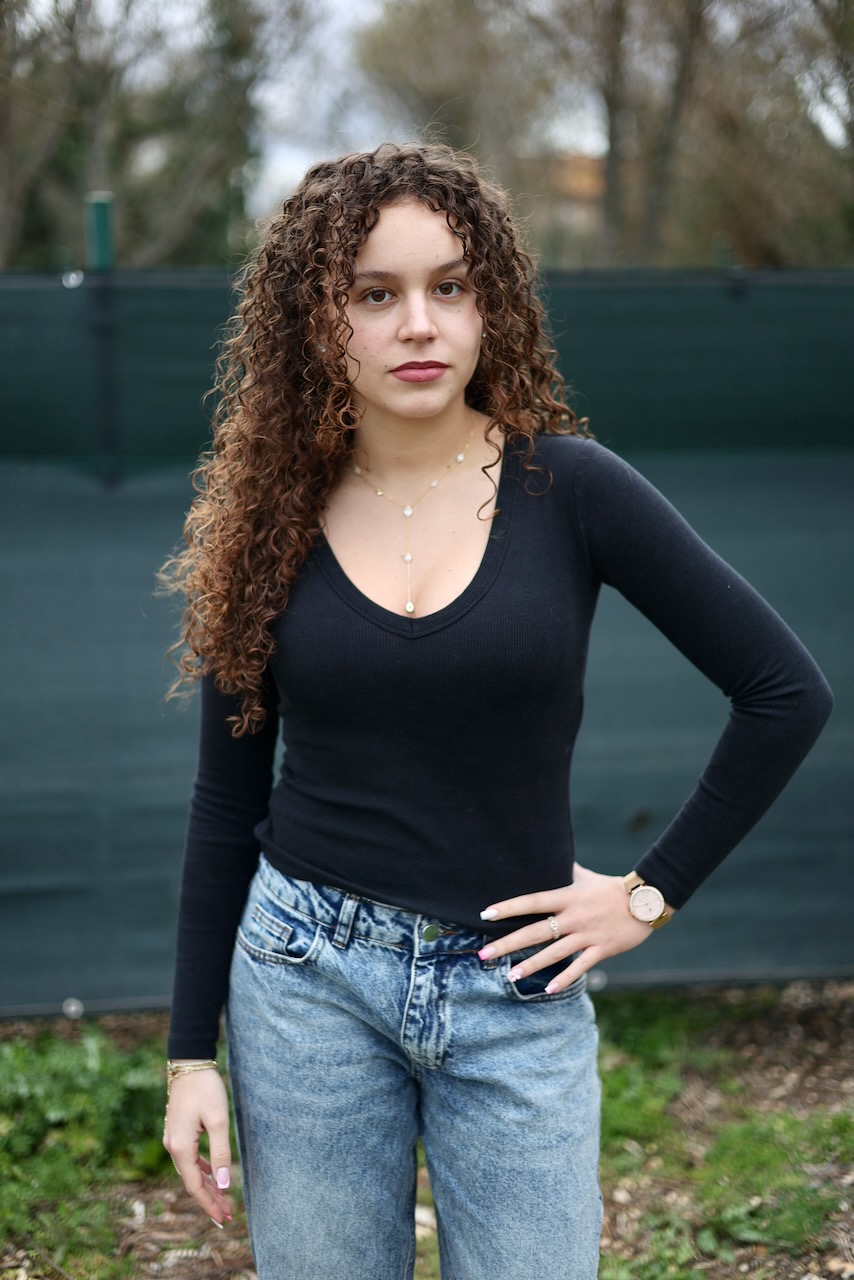 Lou Andréa LARBI — photo