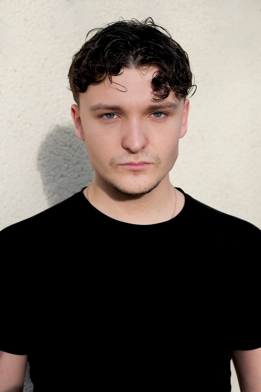 Portrait de Virgil MARTINEZ