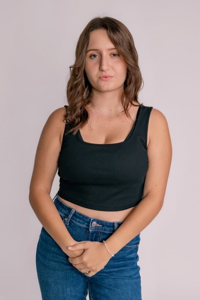 Angelina MECONI — photo