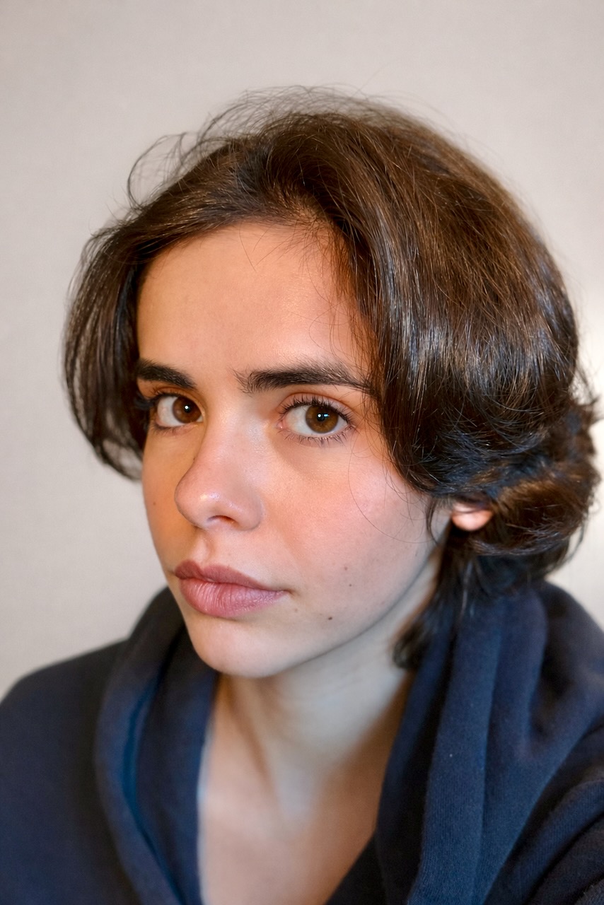 Tess OLIVE — photo