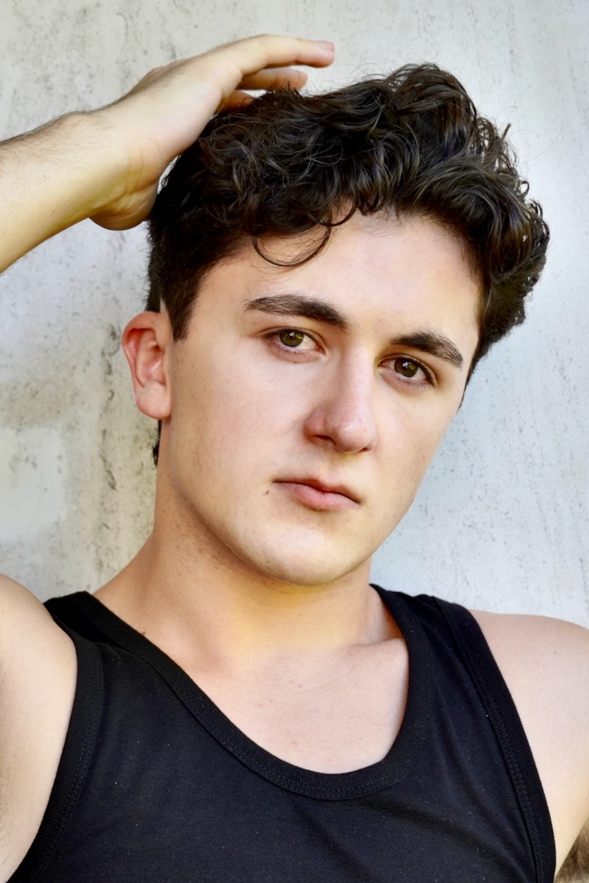 Portrait de Léo TOLON